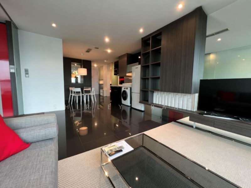 One North Bridge, 1 North Bridge Road, 2 Bedrooms, 667 sqft, Apartment For Rent, by Shirley Krans, 500164008 - Living Room - PropertyGuru.com.sg