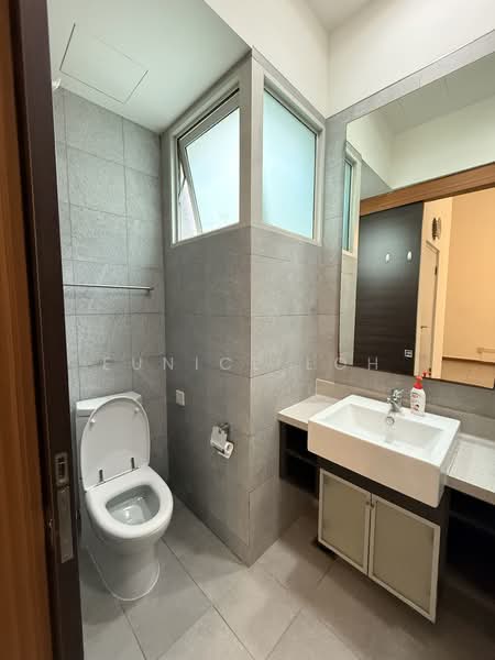 The Nexus, 951 Bukit Timah Road, 1 Bedroom, 614 sqft, Condominium For Rent, by Eunice Loh, 500164011 - Bathroom - PropertyGuru.com.sg