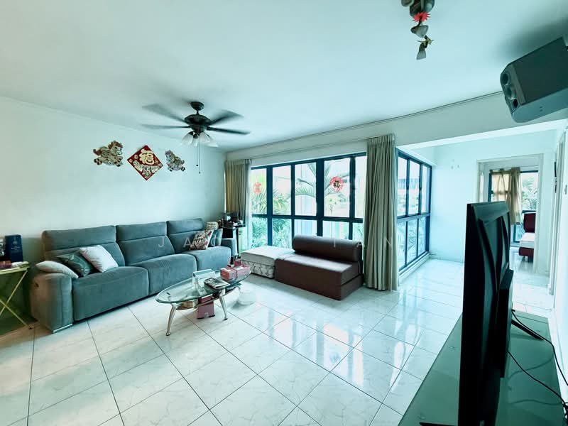 468B Admiralty Drive, 468B Admiralty Drive, 3 Bedrooms, 1,270 sqft, HDB Flat For Sale, by JACKIE TAN, 500164046 - Living Room - PropertyGuru.com.sg