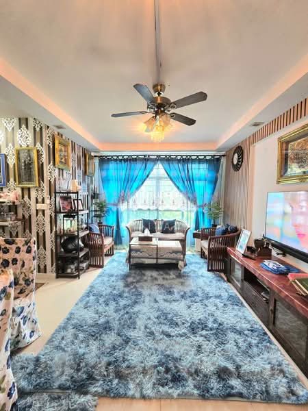 210C Punggol Place, 210C Punggol Place, 2 Bedrooms, 721 sqft, HDB Flat For Sale, by Affa Jaffar, 500164103 - Living Room - PropertyGuru.com.sg