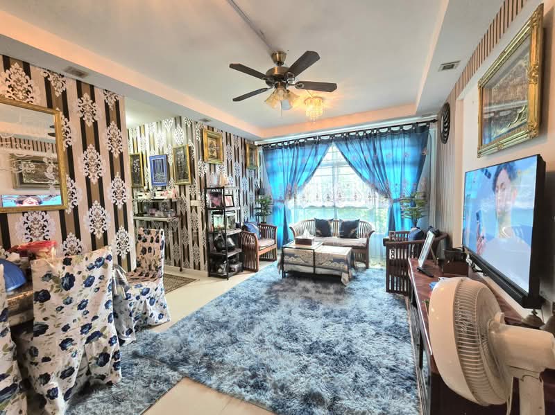 210C Punggol Place, 210C Punggol Place, 2 Bedrooms, 721 sqft, HDB Flat For Sale, by Affa Jaffar, 500164103 - Living Room - PropertyGuru.com.sg