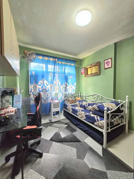210C Punggol Place, 210C Punggol Place, 2 Bedrooms, 721 sqft, HDB Flat For Sale, by Affa Jaffar, 500164103 - Bedroom - PropertyGuru.com.sg