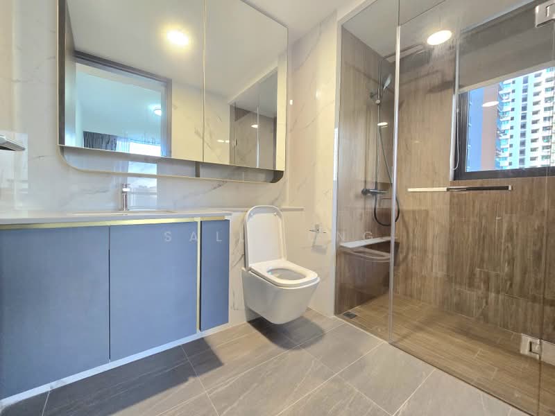 AMO Residence, 21 Ang Mo Kio Rise, 3 Bedrooms, 1,044 sqft, Condominium For Rent, by Sally Ong, 500164107 - Bathroom - PropertyGuru.com.sg