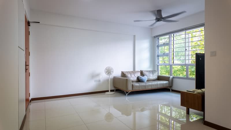 218A Boon Lay View, 218A Boon Lay Avenue, 3 Bedrooms, 1,012 sqft, HDB Flat For Sale, by Cindy Low, 500164112 - Living Room - PropertyGuru.com.sg