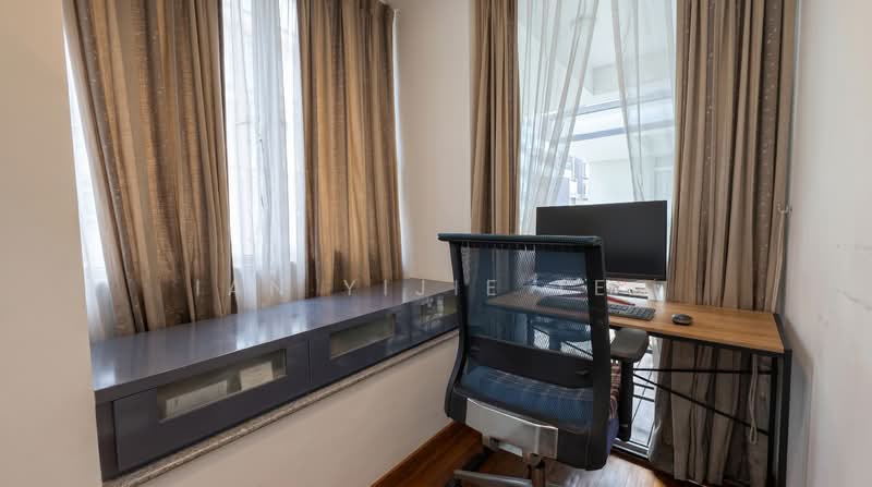 8 @ Mount Sophia, 10 Mount Sophia, 1 Bedroom, 861 sqft, Condominium For Sale, by Ian Yijie Teo, 500164118 - Study - PropertyGuru.com.sg