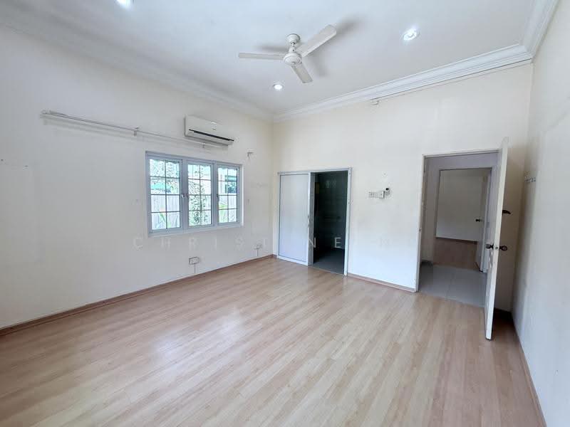 Still Road/Still Lane/District 15 Semi-D, Still Lane/Still Road, East Coast / Marine Parade, 5 Bedrooms, 2,980 sqft, Semi-Detached House For Rent, by Christine Ng, 500164122 - Interior - PropertyGuru.com.sg