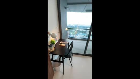 J Gateway, 2 Gateway Drive, Room Rental, 100 sqft, Condominium For Rent, by Charlotte Lin, 500164125 - PropertyGuru.com.sg