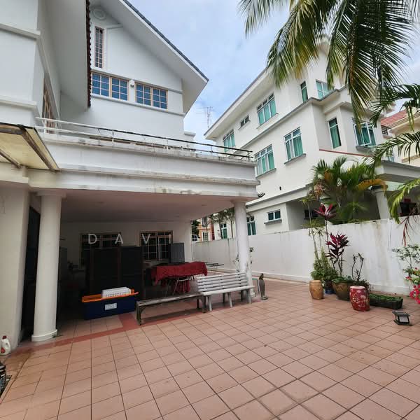 Woodgrove Ave, Woodgrove Ave, 6 Bedrooms, 7,000 sqft, Detached House For Sale, by David Chia, 500164127 - Exterior - PropertyGuru.com.sg