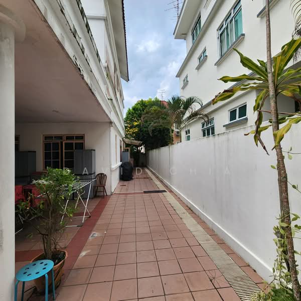 Woodgrove Ave, Woodgrove Ave, 6 Bedrooms, 7,000 sqft, Detached House For Sale, by David Chia, 500164127 - Exterior - PropertyGuru.com.sg