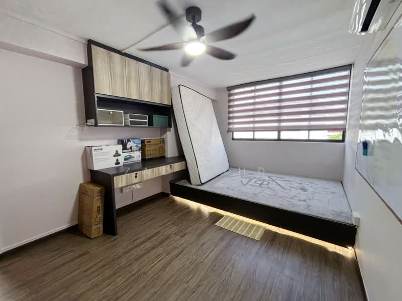 18 Eunos Crescent, 18 Eunos Crescent, 2 Bedrooms, 753 sqft, HDB Flat For Rent, by Zac Mohd, 500164130 - Bedroom - PropertyGuru.com.sg