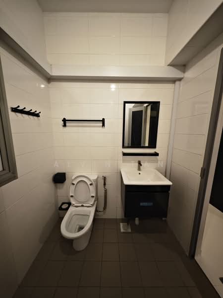 108A Canberra Walk, 108A Canberra Walk, Room Rental, 100 sqft, HDB Flat For Rent, by Alvin Tan, 500164131 - Bathroom - PropertyGuru.com.sg