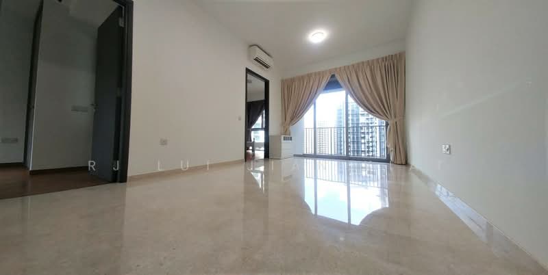 RiverTrees Residences, 25 Fernvale Close, 2 Bedrooms, 581 sqft, Condominium For Sale, by RJ Lui Jian Kiat, 500164150 - Living Room - PropertyGuru.com.sg