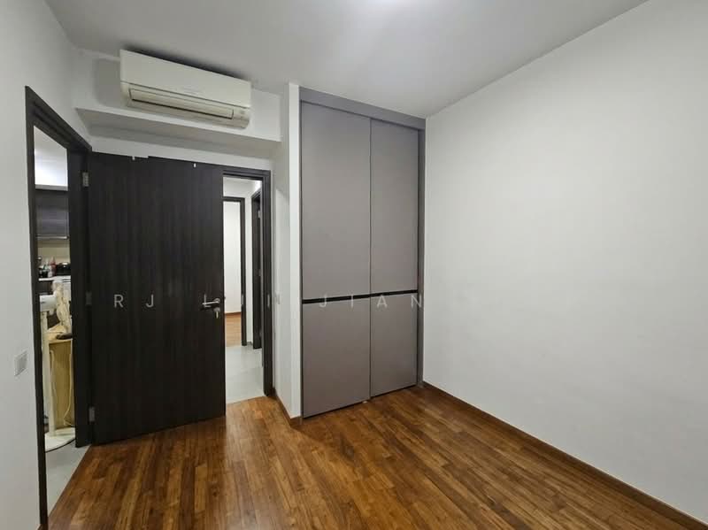 RiverTrees Residences, 25 Fernvale Close, 2 Bedrooms, 581 sqft, Condominium For Sale, by RJ Lui Jian Kiat, 500164150 - Bedroom - PropertyGuru.com.sg