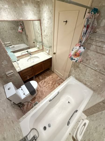 The Blossomvale, 900 Dunearn Road, Room Rental, 180 sqft, Condominium For Rent, by Sean Ong, 500164152 - Bathroom - PropertyGuru.com.sg