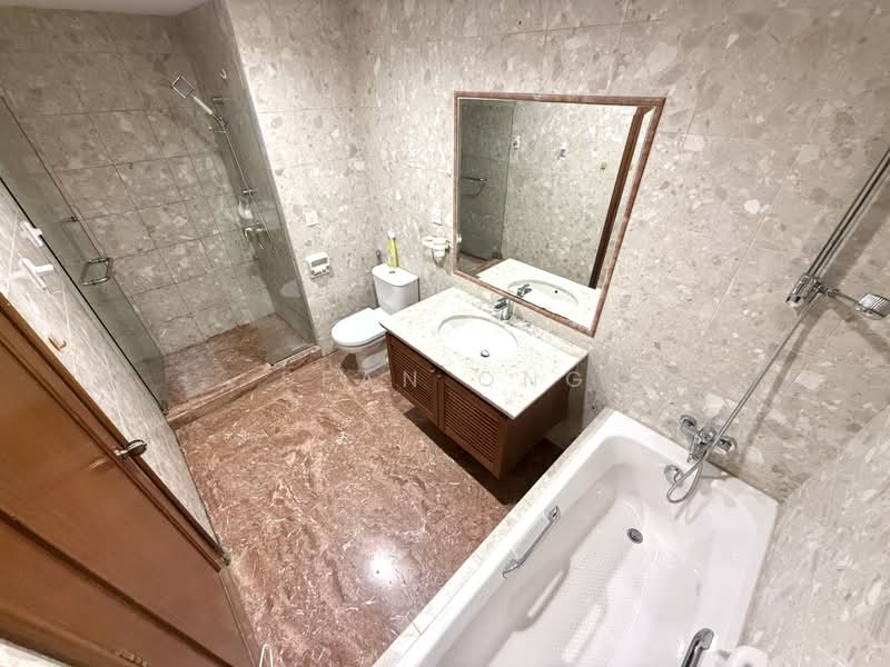 The Blossomvale, 900 Dunearn Road, Room Rental, 180 sqft, Condominium For Rent, by Sean Ong, 500164152 - Bathroom - PropertyGuru.com.sg