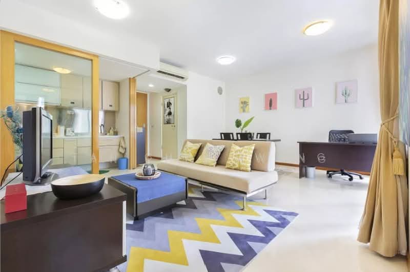 8 @ Mount Sophia, 8 Mount Sophia, 1 Bedroom, 861 sqft, Condominium For Rent, by Tan Chee Hwang, 500164159 - Living Room - PropertyGuru.com.sg