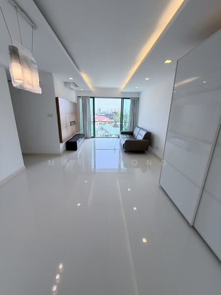 Amaranda Gardens, 122 Serangoon Avenue 3, 3 Bedrooms, 1,163 sqft, Condominium For Rent, by Mark Wong, 500164164 - Living Room - PropertyGuru.com.sg