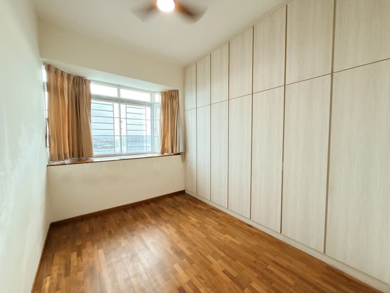 Evergreen Park, 31 Hougang Avenue 7, 3 Bedrooms, 1,066 sqft, Condominium For Rent, by Evelyn Neo 梁慧雯, 500164170 - Bedroom - PropertyGuru.com.sg