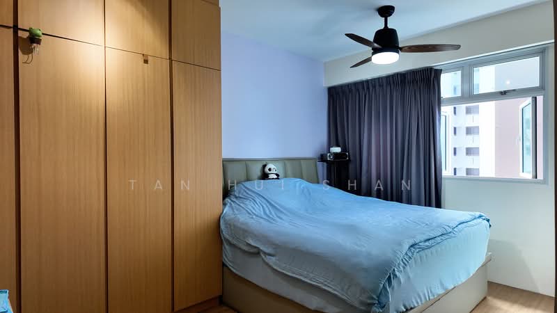 453A Bukit Batok West Avenue 6, 453A Bukit Batok West Avenue 6, 3 Bedrooms, 1,001 sqft, HDB Flat For Sale, by Tan Hui Shan, 500164172 - Master Room - PropertyGuru.com.sg