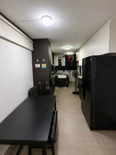 855 Tampines Street 83, 855 Tampines Street 83, Room Rental, 180 sqft, HDB Flat For Rent, by Mark Yeo (杨复中), 500164173 - Kitchen - PropertyGuru.com.sg
