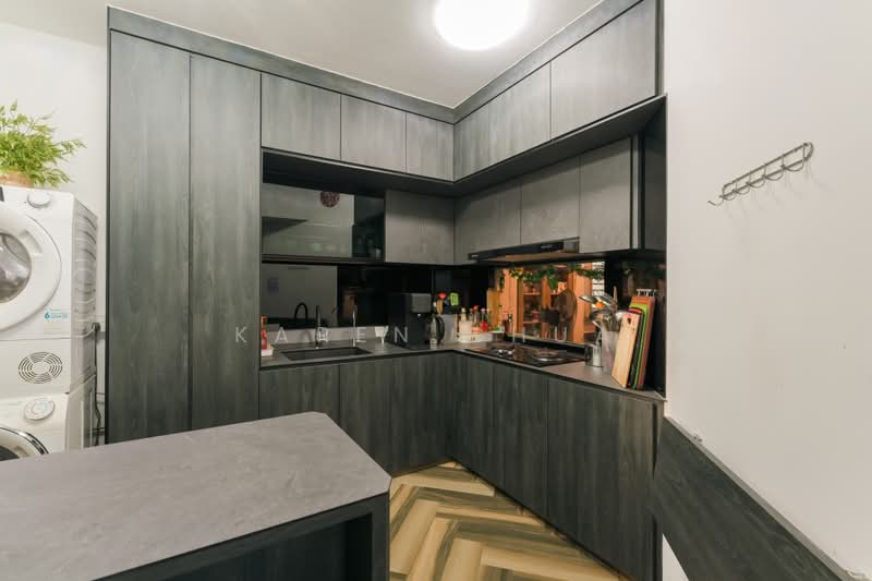 134 Edgedale Plains, 134 Edgedale Plains, 3 Bedrooms, 1,195 sqft, HDB Flat For Sale, by Karen Chua, 500164181 - Kitchen - PropertyGuru.com.sg