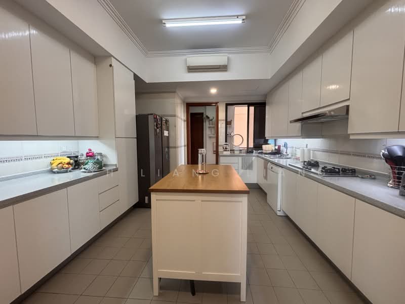 Four Seasons Park, 8 Cuscaden Walk, 4 Bedrooms, 2,874 sqft, Condominium For Rent, by Soh Liang Liang, 500164185 - PropertyGuru.com.sg