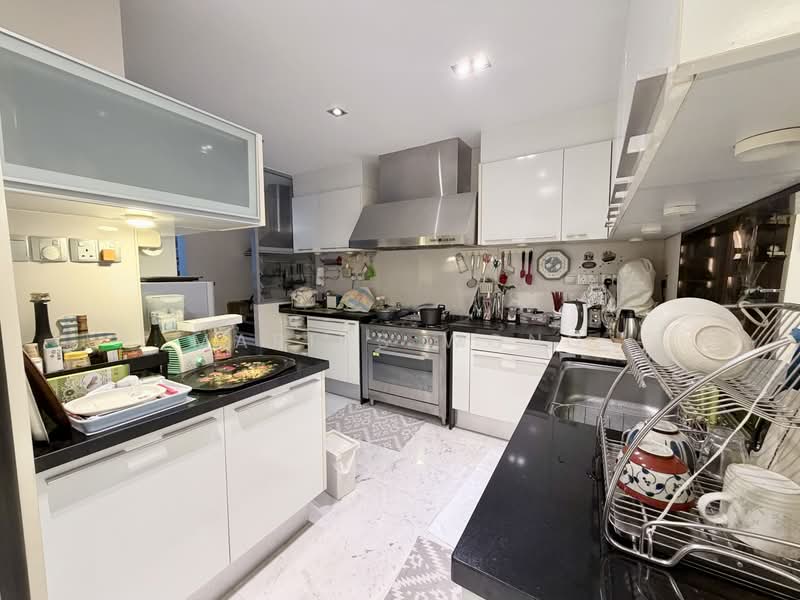 Mandarin Gardens, 3 Siglap Road, 3 Bedrooms, 2,024 sqft, Condominium For Sale, by Marius Wong, 500164196 - Kitchen - PropertyGuru.com.sg