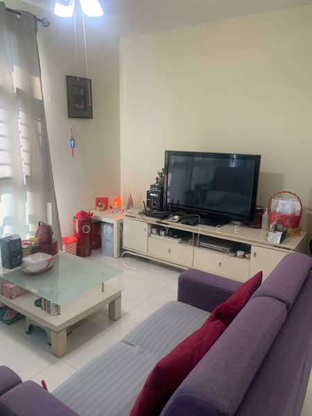 2A Upper Boon Keng Road, 2A Upper Boon Keng Road, 3 Bedrooms, 915 sqft, HDB Flat For Sale, by Johnny Lee, 500164198 - Living Room - PropertyGuru.com.sg