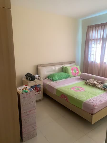 2A Upper Boon Keng Road, 2A Upper Boon Keng Road, 3 Bedrooms, 915 sqft, HDB Flat For Sale, by Johnny Lee, 500164198 - Bedroom - PropertyGuru.com.sg