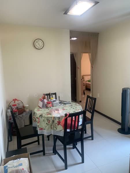 2A Upper Boon Keng Road, 2A Upper Boon Keng Road, 3 Bedrooms, 915 sqft, HDB Flat For Sale, by Johnny Lee, 500164198 - Dining Room - PropertyGuru.com.sg
