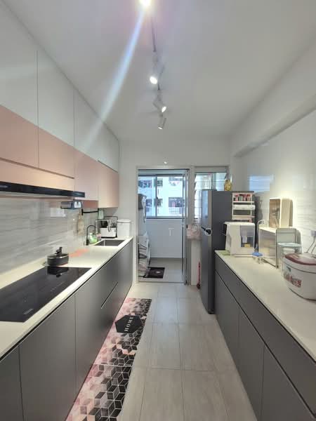 875B Tampines Street 86, 875B Tampines Street 86, 4 Bedrooms, 1,292 sqft, HDB Flat For Sale, by Ian Teo, 500164204 - Kitchen - PropertyGuru.com.sg