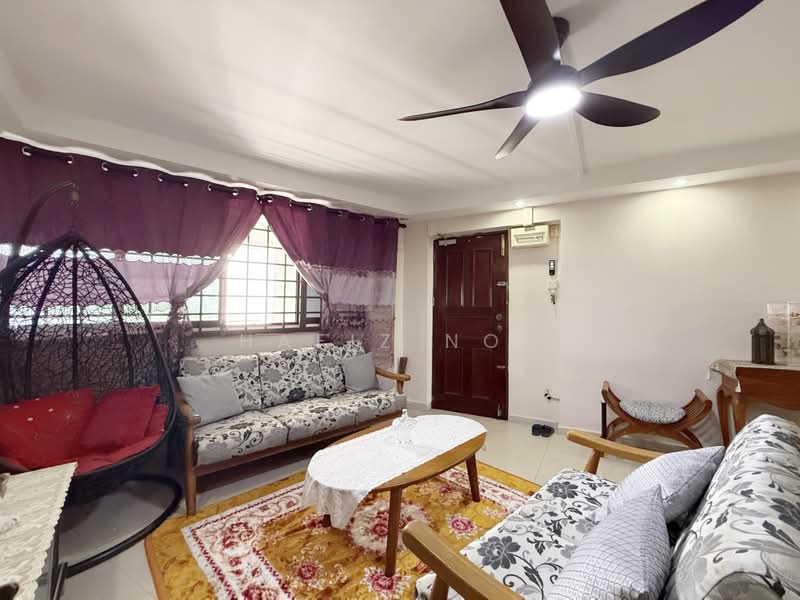 8 Marsiling Drive, 8 Marsiling Drive, 3 Bedrooms, 968 sqft, HDB Flat For Sale, by Hafiz Nor, 500164205 - Living Room - PropertyGuru.com.sg