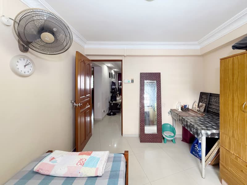 8 Marsiling Drive, 8 Marsiling Drive, 3 Bedrooms, 968 sqft, HDB Flat For Sale, by Hafiz Nor, 500164205 - Bedroom - PropertyGuru.com.sg