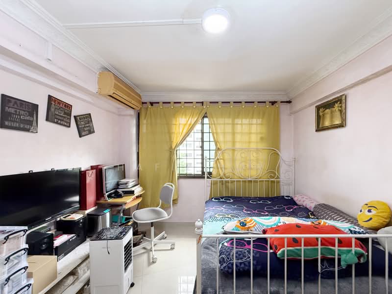 8 Marsiling Drive, 8 Marsiling Drive, 3 Bedrooms, 968 sqft, HDB Flat For Sale, by Hafiz Nor, 500164205 - Bedroom - PropertyGuru.com.sg
