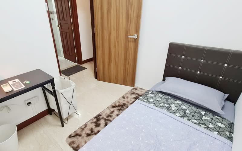 Aspen Heights, 261 River Valley Road, Room Rental, 100 sqft, Condominium For Rent, by Charlotte Lin, 500164209 - Room 3 - PropertyGuru.com.sg
