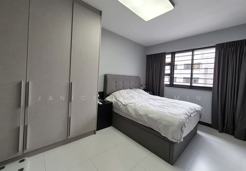 258B Punggol Field, 258B Punggol Field, 2 Bedrooms, 721 sqft, HDB Flat For Sale, by Janice Li Huimin, 500164213 - Master Bedroom - PropertyGuru.com.sg