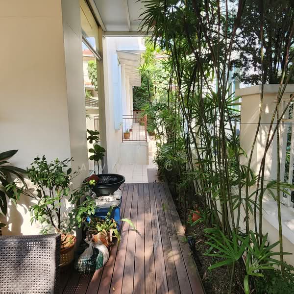 Holland Grove View, Holland Grove View, 5 Bedrooms, 2,156 sqft, Detached House For Sale, by David Chia, 500164215 - Exterior - PropertyGuru.com.sg