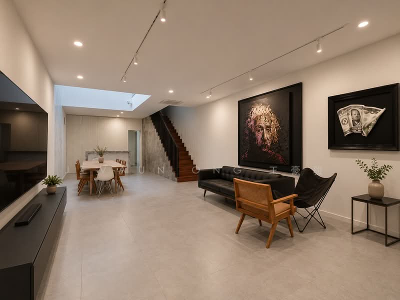 Freehold, Well-Renovated 3-Storey Landed with A&A Done | Move-In Ready | Heart of River Valley, Kim Yam Road / Jalan Mutiara / Jervois Road / Nathan Road / Bishopsgate / Chatsworth Avenue / Mount Echo Park / Institution Hill / Oxley Road / Devonshire Road / Hoot Kiam Road / One Tree Hill / Paterson Hill / Kay Poh Road / Zion Road, 5 Bedrooms, 3,500 sqft, Terraced House For Sale, by Jevaun Ong 王豪骏, 500164219 - Living Room - PropertyGuru.com.sg