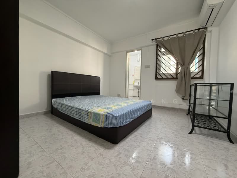 275 Yishun Street 22, 275 Yishun Street 22, Room Rental, 150 sqft, HDB Flat For Rent, by Cherlyn Wang, 500164221 - Master Bedroom - PropertyGuru.com.sg