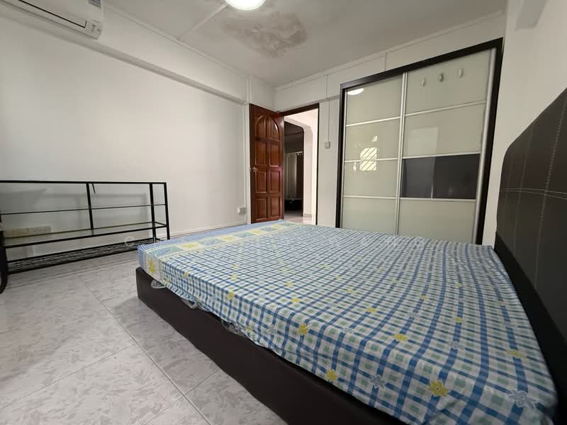 275 Yishun Street 22, 275 Yishun Street 22, Room Rental, 150 sqft, HDB Flat For Rent, by Cherlyn Wang, 500164221 - Master Bedroom - PropertyGuru.com.sg