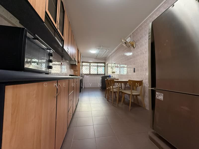 275 Yishun Street 22, 275 Yishun Street 22, Room Rental, 150 sqft, HDB Flat For Rent, by Cherlyn Wang, 500164221 - Kitchen - PropertyGuru.com.sg