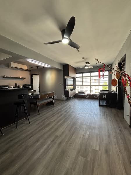406B Northshore Drive, 406B Northshore Drive, 3 Bedrooms, 1,021 sqft, HDB Flat For Sale, by Natasha Goh, 500164226 - Living Room - PropertyGuru.com.sg