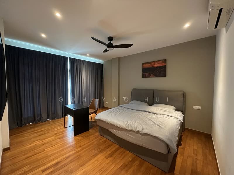 Sembong Road, , 6 Bedrooms, 5,524 sqft, Semi-Detached House For Sale, by Goh Yao Hui, 500164227 - Bedroom - PropertyGuru.com.sg