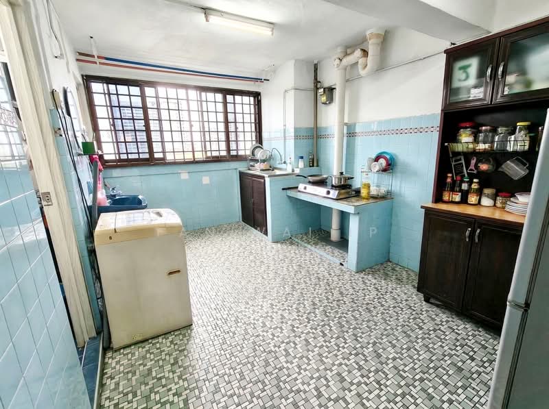 185 Boon Lay Avenue, 185 Boon Lay Avenue, 2 Bedrooms, 635 sqft, HDB Flat For Sale, by Tan Wai Ip, 500164230 - Kitchen - PropertyGuru.com.sg
