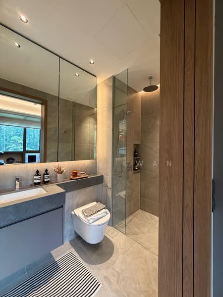 Aurea, 802 Beach Road, 3 Bedrooms, 1,001 sqft, Condominium For Sale, by Alvin Kwan, 500164237 - Bathroom - PropertyGuru.com.sg