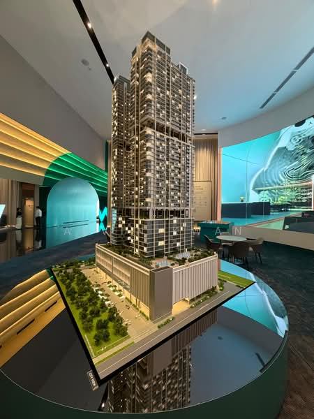 W Residences Marina View - Singapore, 22 Marina View, 2 Bedrooms, 797 sqft, Condominium For Sale, by Alvin Kwan, 500164239 - Exterior - PropertyGuru.com.sg