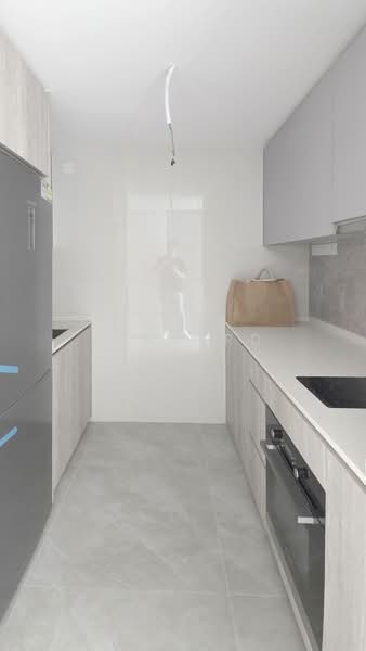 AMO Residence, 23 Ang Mo Kio Rise, 2 Bedrooms, 743 sqft, Condominium For Sale, by Bernard Lee, 500164267 - Kitchen - PropertyGuru.com.sg