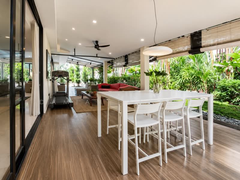 ⭐️ELEVATED HILLTOP W/ UNBLOCKED VIEW | CUL-DE-SAC | NAMLY PRECINCT | RENOVATED | PRICED TO SELL⭐️, Namly Place Shamrock Park Grove Avenue Garden Rise Ming Teck Sixth Avenue Jalan Haji Alias Coronation Lim Tai See Allamanda Ampang Siantan Duchess Lantana Lasia Maple Oak Cypress Redwood Elm Fir Lemon Lily Lotus Holland Henry Sinai Moonbeam Jelita, 5 Bedrooms, 5,000 sqft, Detached House For Sale, by Damian Tan 陈係赈, 500164273 - Outdoor Patio - PropertyGuru.com.sg