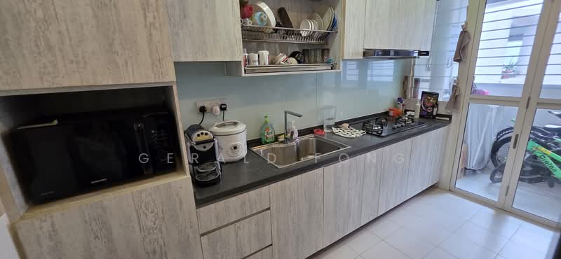 662B Edgedale Plains, 662B Edgedale Plains, 3 Bedrooms, 990 sqft, HDB Flat For Sale, by Gerald Fong, 500164281 - Kitchen - PropertyGuru.com.sg