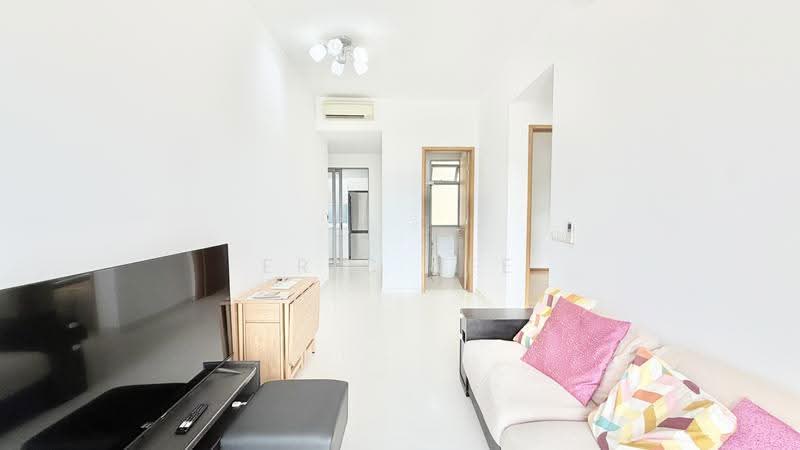 Auralis, 587 East Coast Road, East Coast / Marine Parade, 2 Bedrooms, 732 sqft, Condominium For Sale, by Eric See, 500164285 - Living Room - PropertyGuru.com.sg